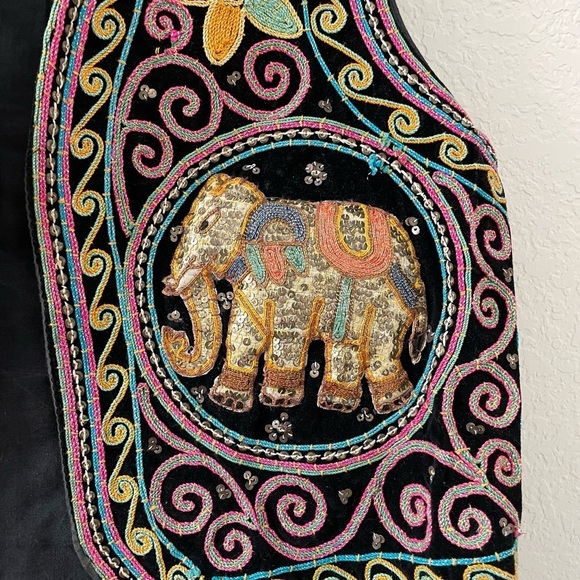 Vintage Bohemian Kalaga Burmese Sequin Elephant Vest - Picture 5 of 7